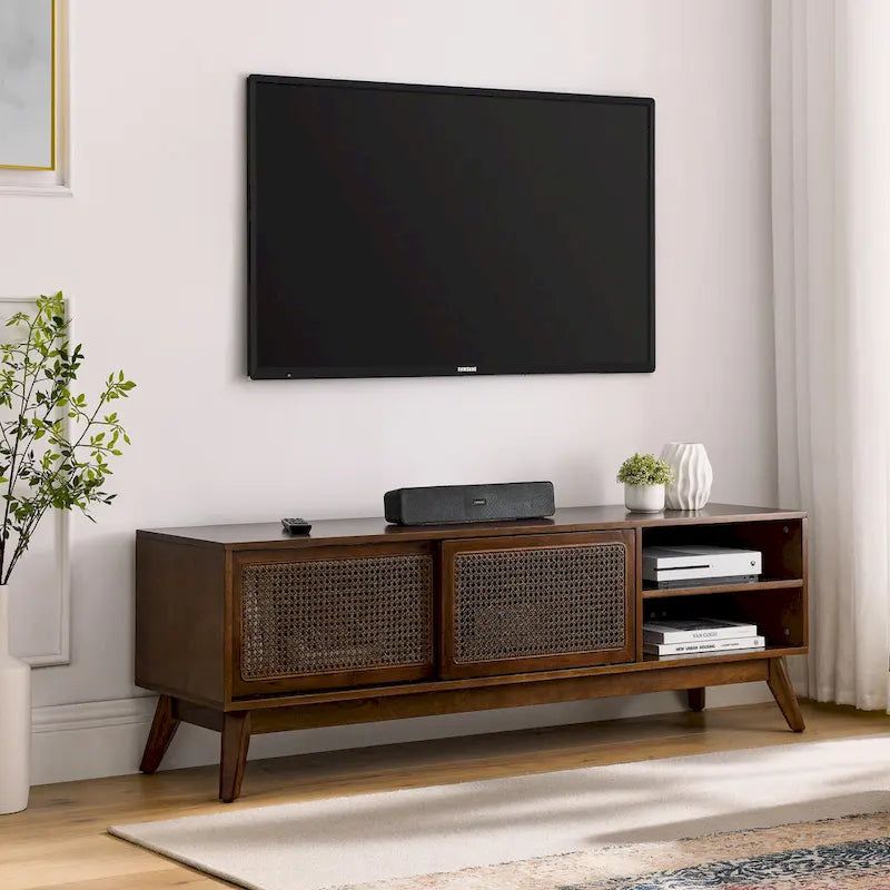 Meuble TV 59 en Noyer avec Étagères Ouvertes et Portes d'Armoire en Rotin pour TV jusqu'à 65 pouces